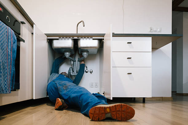 Professional Plumbing technician working in North Dakota, ND